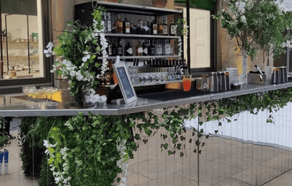 Inspiring Ideas from Designer-Approved Home Bars