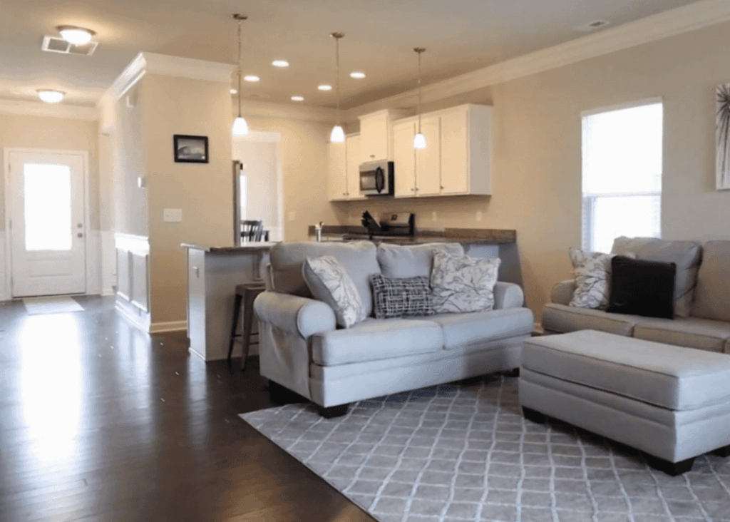 Creating a Strong Brand Identity with Your Business Name